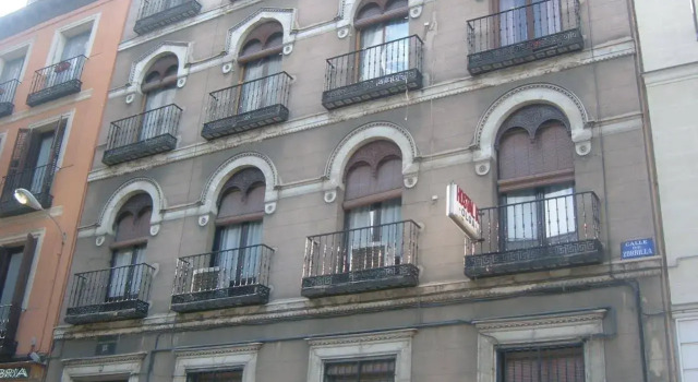 Hostal Olga, Забронировать Хостел Мадрид Провинция Мадрид, рядом с Дом-музей Лопе де Вега