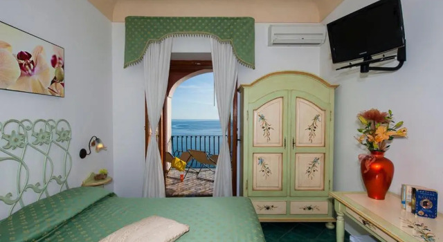 Двухместный номер Standard с балконом и с видом на море Hotel Il Gabbiano