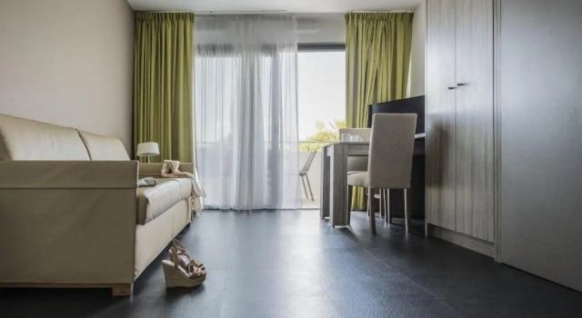Люкс Privilege Suite Home Porticcio