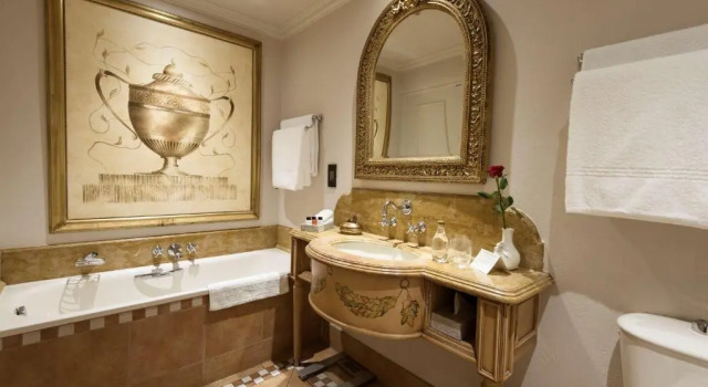 Четырёхместный номер Superior Palazzo Hotel
