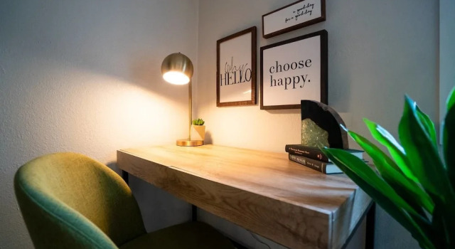 Апартаменты Sophisticated City Escape near DU