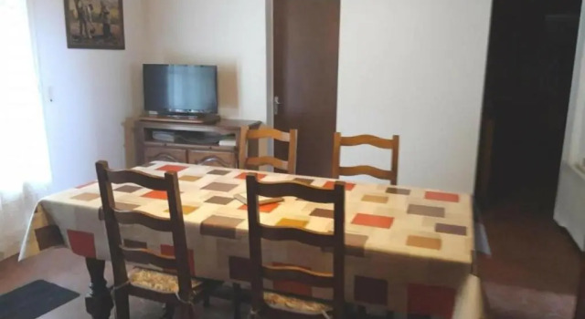 Gîte Saint-Julien-d'Armagnac, 3 pièces, 4 personnes - FR-1-360-169, Prenota Hotel Hotel a Aquitania con parcheggio, Parcheggio