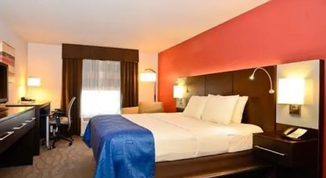 Люкс Astoria Hotel and Event Center