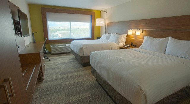 Четырёхместный номер Standard Holiday Inn Express & Suites Boise Airport by IHG