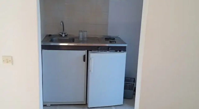 Студия Georgina Apartments-pool-river