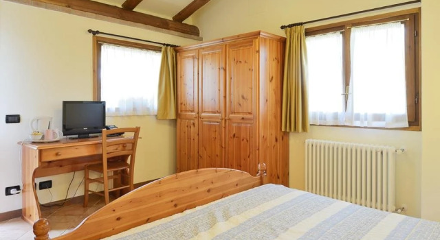 Bed & Breakfast Montino, Rezervați Hotel Cene Bergamo