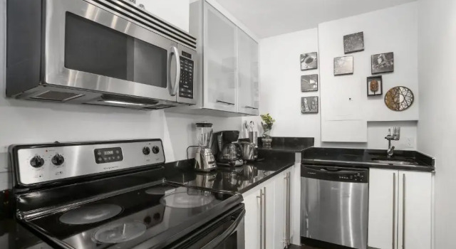 Апартаменты Цокольный этаж Apartment On The Beach