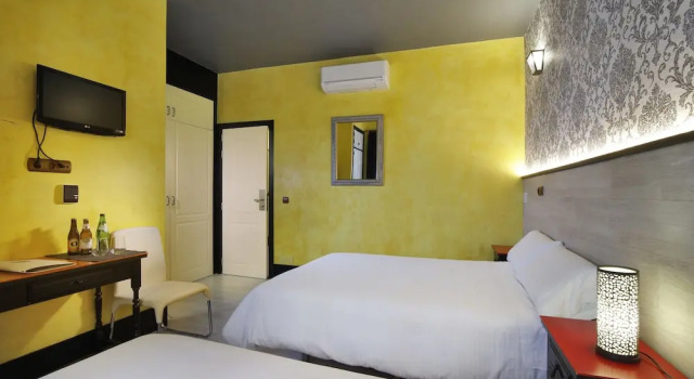 Двухместный номер Standard с балконом Apartamentos El Tiempo