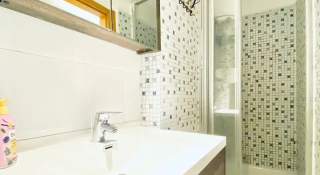 Апартаменты Cozy 1BR Apartment Near Danube River