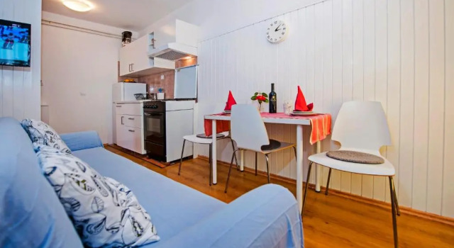 Студия Apartments Severina