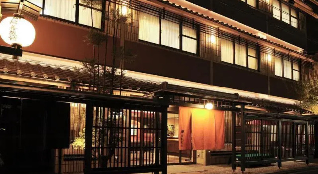 Номер Japanese-Style Watazen Ryokan - Established in 1830