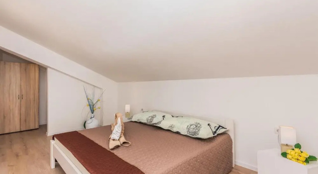 Awesome Apartment in Krk With 3 Bedrooms and Wifi, Prenota Appartamento Bajčići 