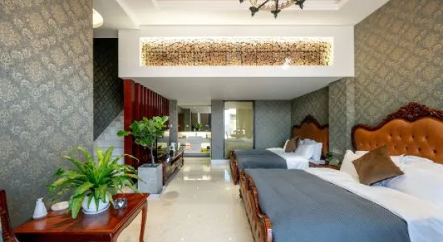 Кровать в общем номере Dali Shanshuijian Seaview Holiday Villa