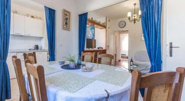 Stunning Apartment in Biograd With Wifi and 2 Bedrooms, Забронировать Апартаменты/квартира Апартаменты Биоград-на-Мору, рядом с Biograd Ferry Terminal, Апартаменты/квартира
