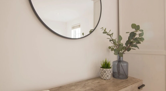 BookedUK - Cosy but spacious apartment