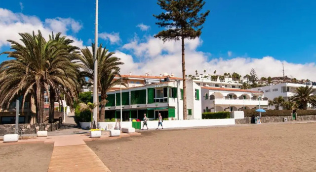 Апартаменты Beachfront Apartment Las Burras MRA 02 by VillaGranCanaria