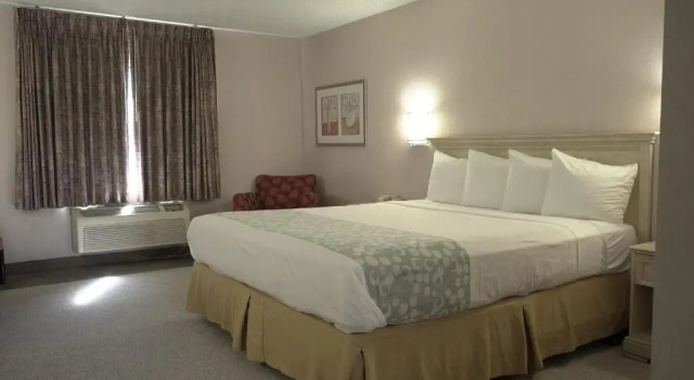 Номер Standard Americas Best Value Inn & Suites –LAX/El Segundo