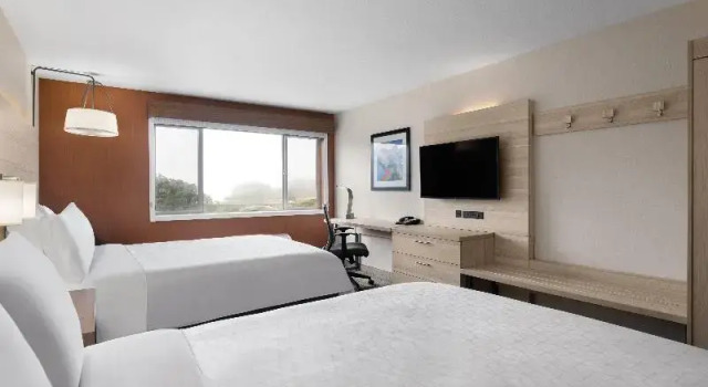 Двухместный номер Standard с красивым видом из окна Holiday Inn Express Fort Bragg by IHG