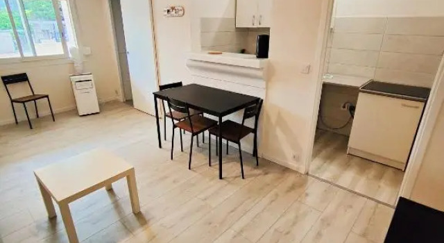 BEL AIR - Studio, Proche centre, WIFI, Climatisation