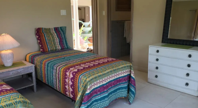 Captain's Cove Beach Resort & Villas