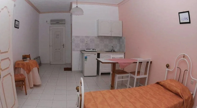 Efstathia Hotel, Rezerwuj Hotel Xirokampos Partheni