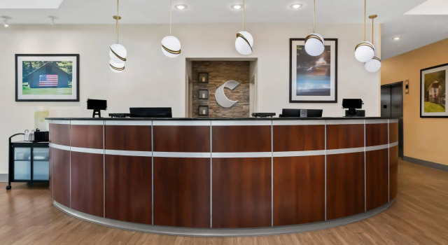 Comfort Suites Bentonville - Rogers, Забронировать Отель Роджерс Northwest Arkansas
