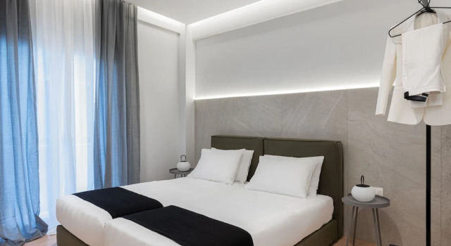 Acropolis White Key Residence