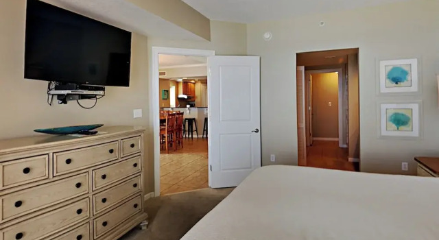 Студия с 4 комнатами с балконом The Colonnades #603 by Southern Vacation Rentals
