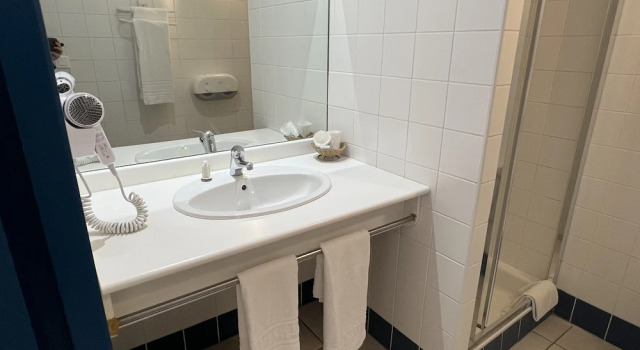 Номер Standard Hôtel Le Laurys-hôtel calme proche de Rodez avec parking privé gratuit