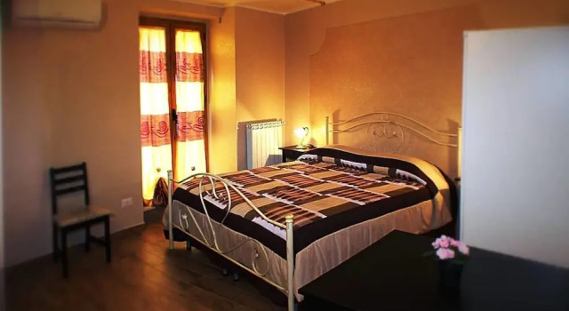 Трёхместный номер Classic с балконом B&B Duca Orsini