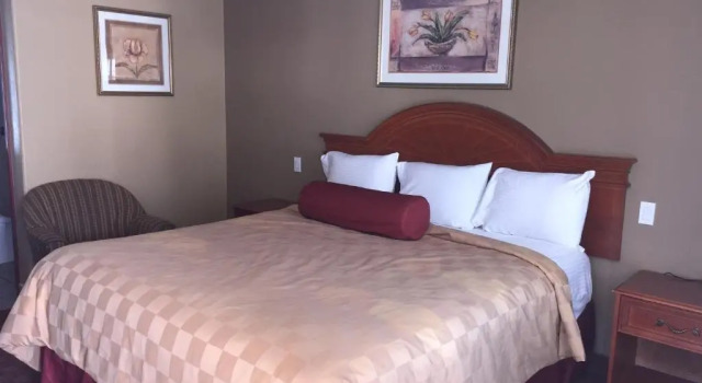 Suite Thunderbird Lodge in Riverside