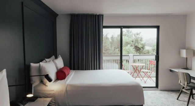 Четырёхместный номер Superior Vinland Hotel and Lounge