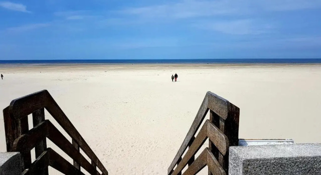 Апартаменты LES VAGUES, terrasse rez-de-chaussée