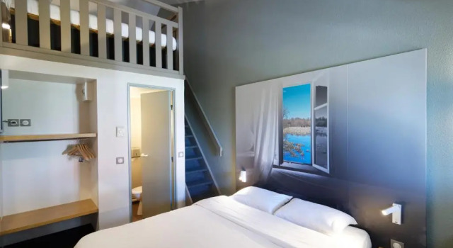 Номер Standard B&B HOTEL CHATEAUROUX Aéroport