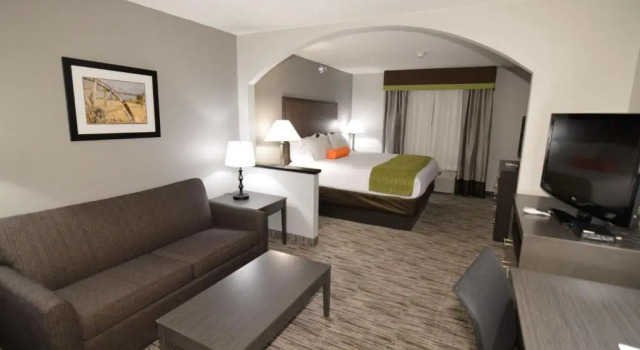 Suite Holiday Inn Express Hotel & Suites Liberal