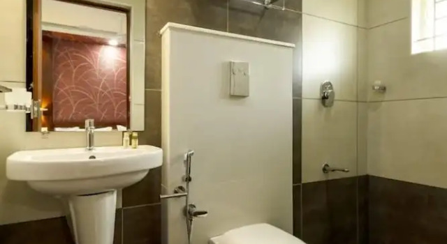 Двухместный номер Economy Burooj Hotel