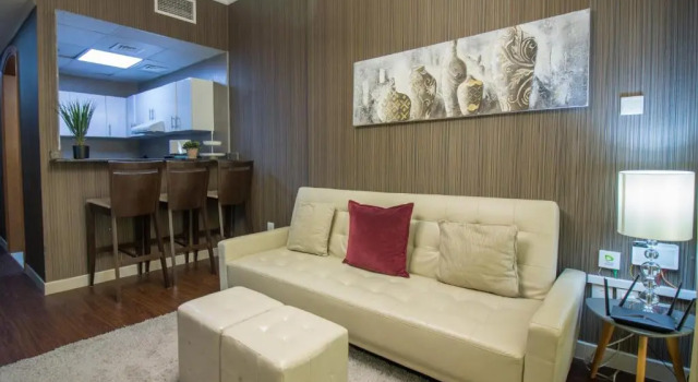 Full Marina View Beautiful 1BR in Dubai Marina - Manchester 12, Забронировать Отель Дубай-Марина , рядом с Dubai Marina Yacht Club