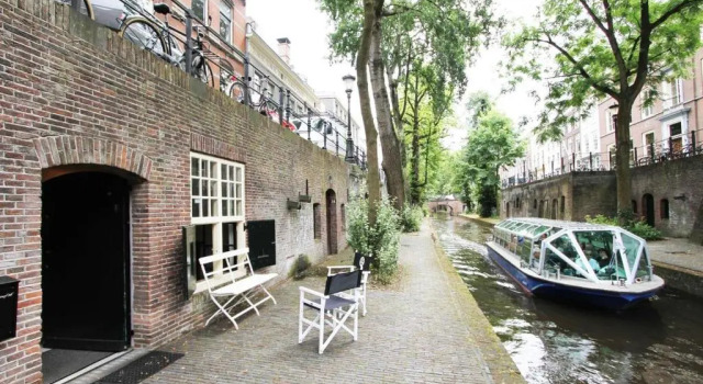 Двухместный номер Standard с видом на канал Court Hotel Utrecht City Centre
