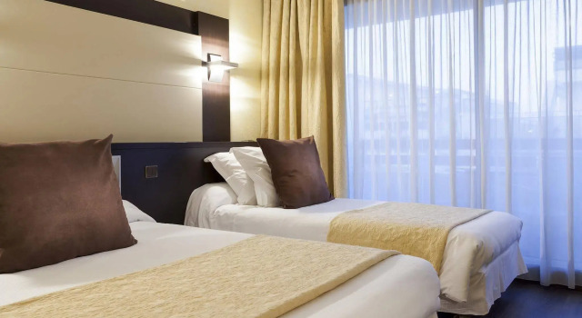 Comfort Hotel Galaxie - Saint Laurent du Var, Rezervovat Hotel Saint-Laurent-du-Var Alpes-Maritimes
