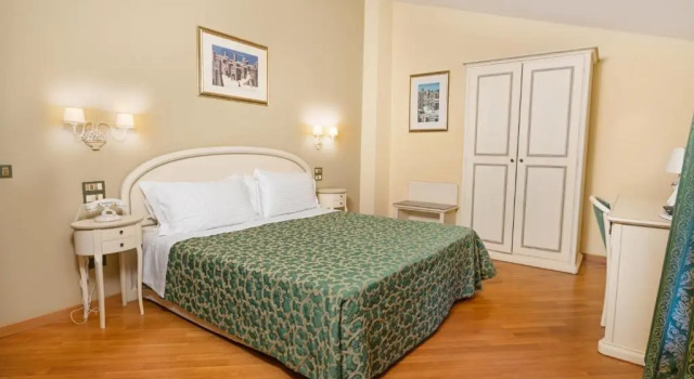 Номер Superior Relais San Clemente