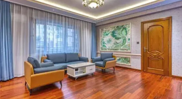 Люкс Deluxe Harbin Hualier Homestay