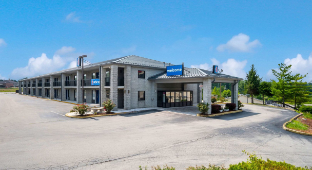 Motel 6 London, KY