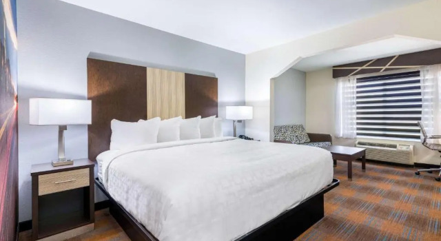 Люкс Standard Clarion Pointe Madison-Huntsville