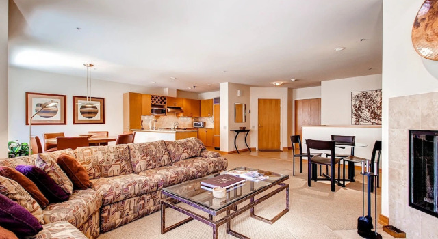 Номер Standard Centennial 2 Bedroom Condo Unit no. 7