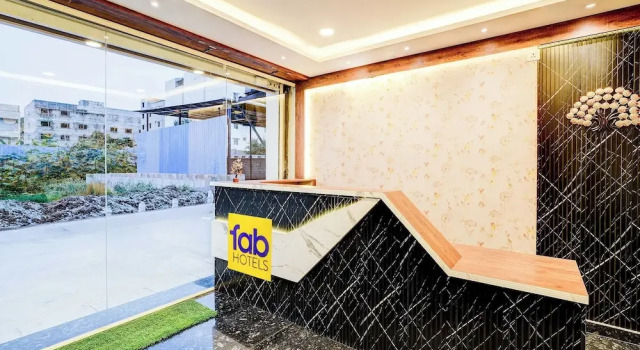 Fabhotel Leon Square, Book Hotel Devanahalli Bangalore