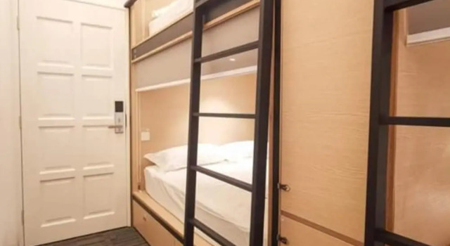 Кровать в общем номере Attrus Bed & Breakfast