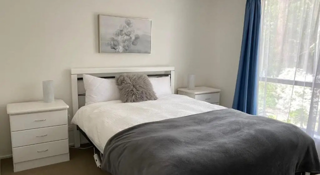 Kyeema - Free Wifi & Netflix - PET Friendly, Rezervasyon Otel Gippsland otoparklı oteller, Otopark
