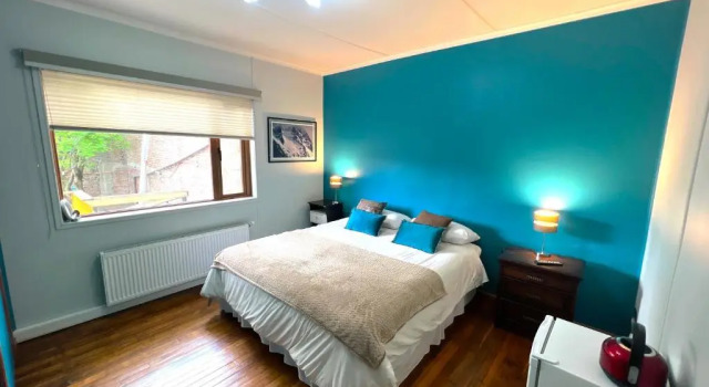 Апартаменты Incredible Downtown Duplex with Interior Backyard
