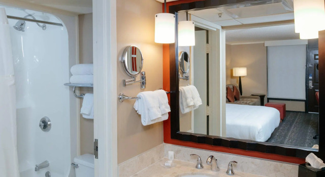 Четырёхместный номер Standard The Inn at Opryland, A Gaylord Hotel