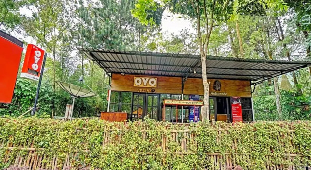 OYO 90474 Caravan Camp